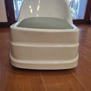 Alternative view of Cholera bed for clinic